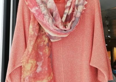 Choisissez le foulard idéal pour terminer en beauté votre tenue !